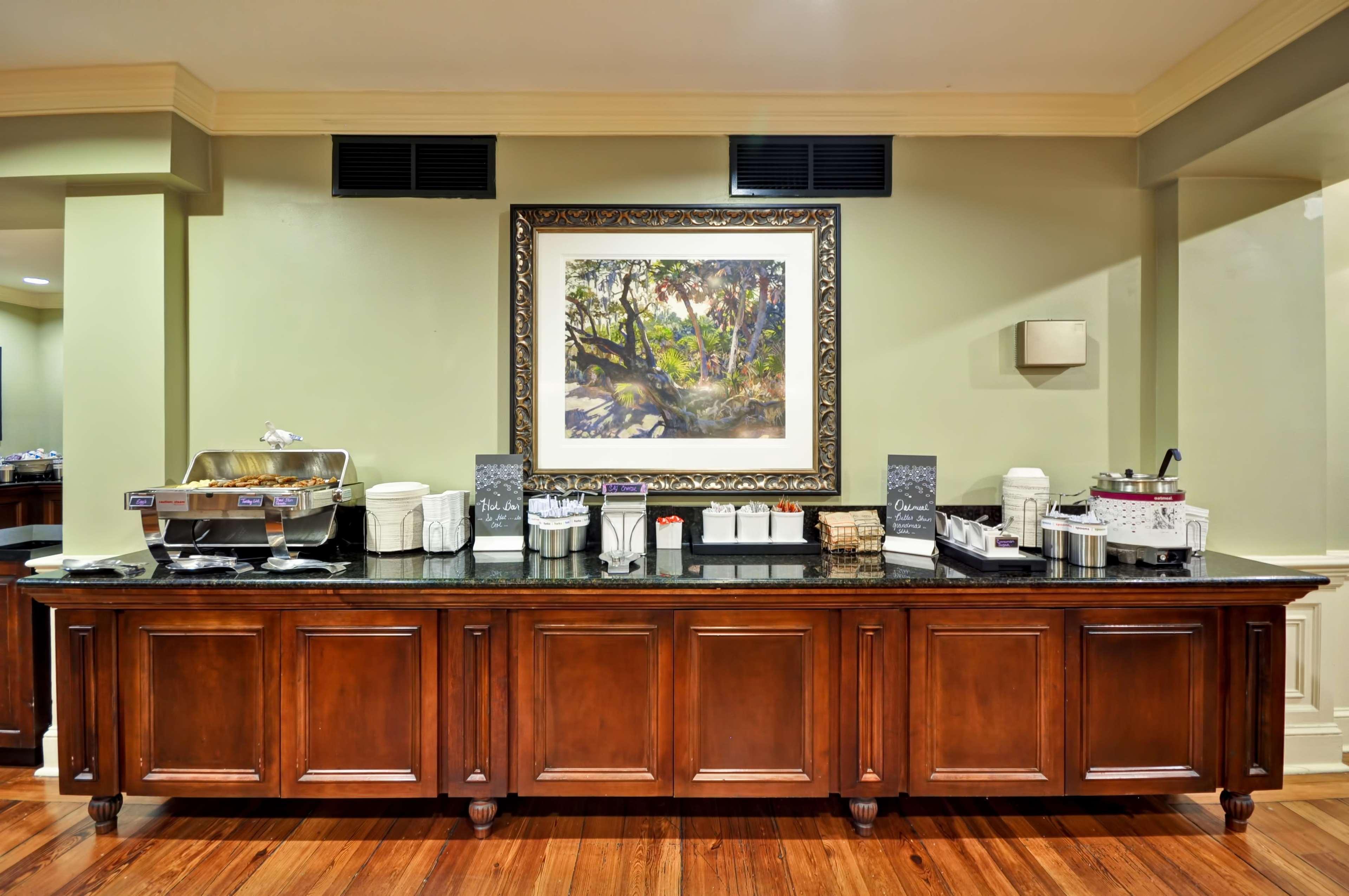 Hampton Inn Charleston-Historic District Zewnętrze zdjęcie